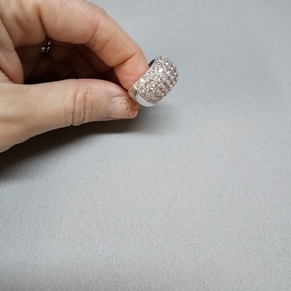 Ring - Picture 4 of 5